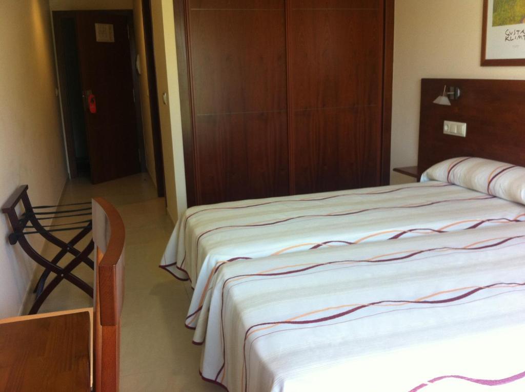סנשנשו Hotel A Bota חדר תמונה
